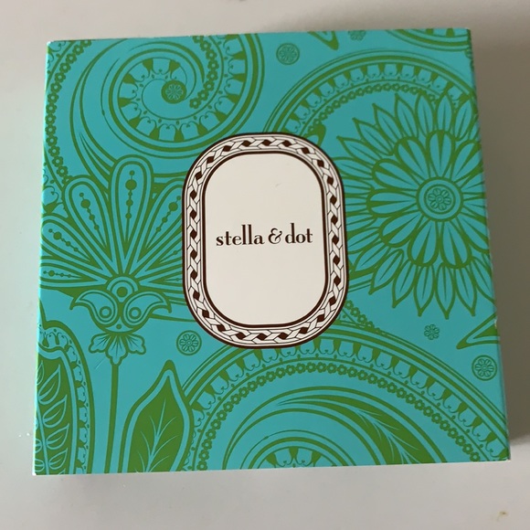 Stella & Dot Serenity Necklace - Picture 4 of 5